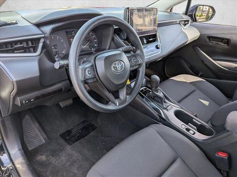 Used 2024 Toyota Corolla LE FWD image 12