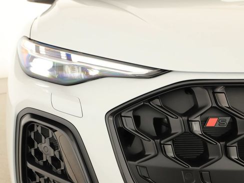 New 2026 Audi SQ5 Premium Plus AWD/4WD image 37