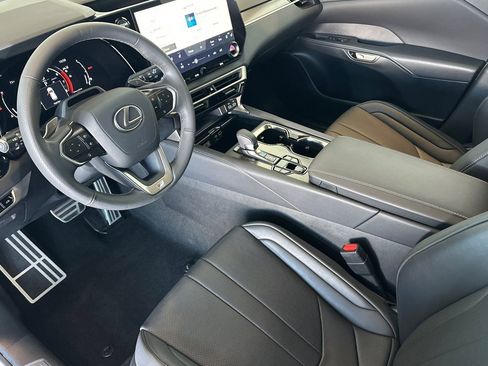 Used 2023 Lexus RX 350 F Sport w/ Cold Area Package image 10