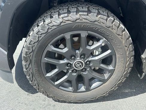 Used 2024 Toyota Sequoia Platinum AWD/4WD image 32