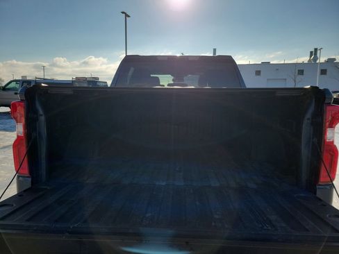 Used 2022 Chevrolet Silverado 1500 RST image 8