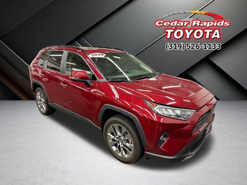 Certified 2019 Toyota RAV4 Limited image 1