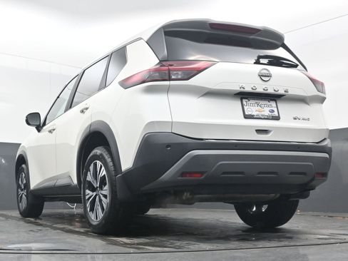 Certified 2023 Nissan Rogue SV image 26
