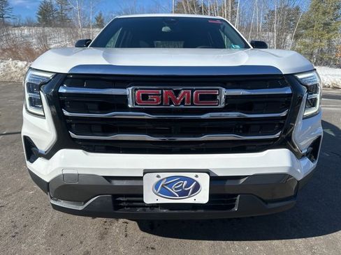 Used 2026 GMC Terrain Elevation w/ LPO, Floor Liner Package image 8