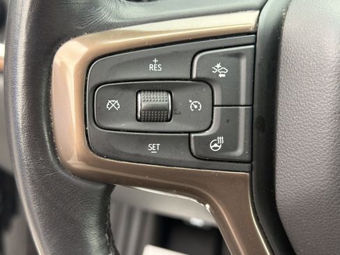 Used 2021 Chevrolet Silverado 2500 High Country w/ Technology Package image 18