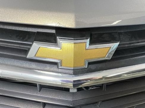 Used 2019 Chevrolet Equinox LT FWD image 8