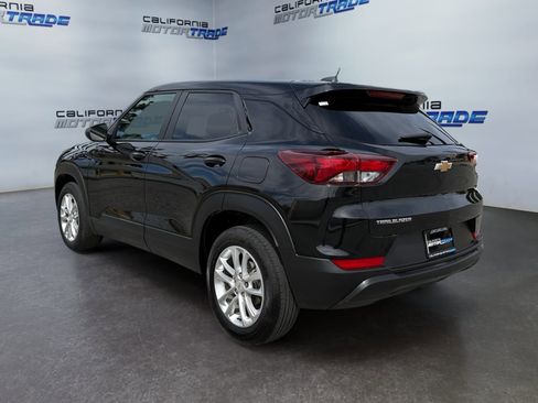 Used 2024 Chevrolet TrailBlazer LS w/ LS Convenience Package image 7