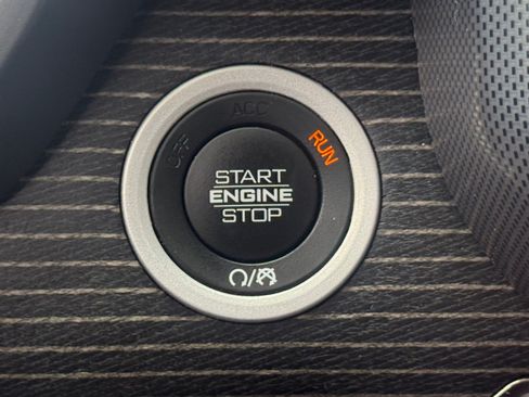 Used 2021 RAM 1500 Limited AWD/4WD image 28