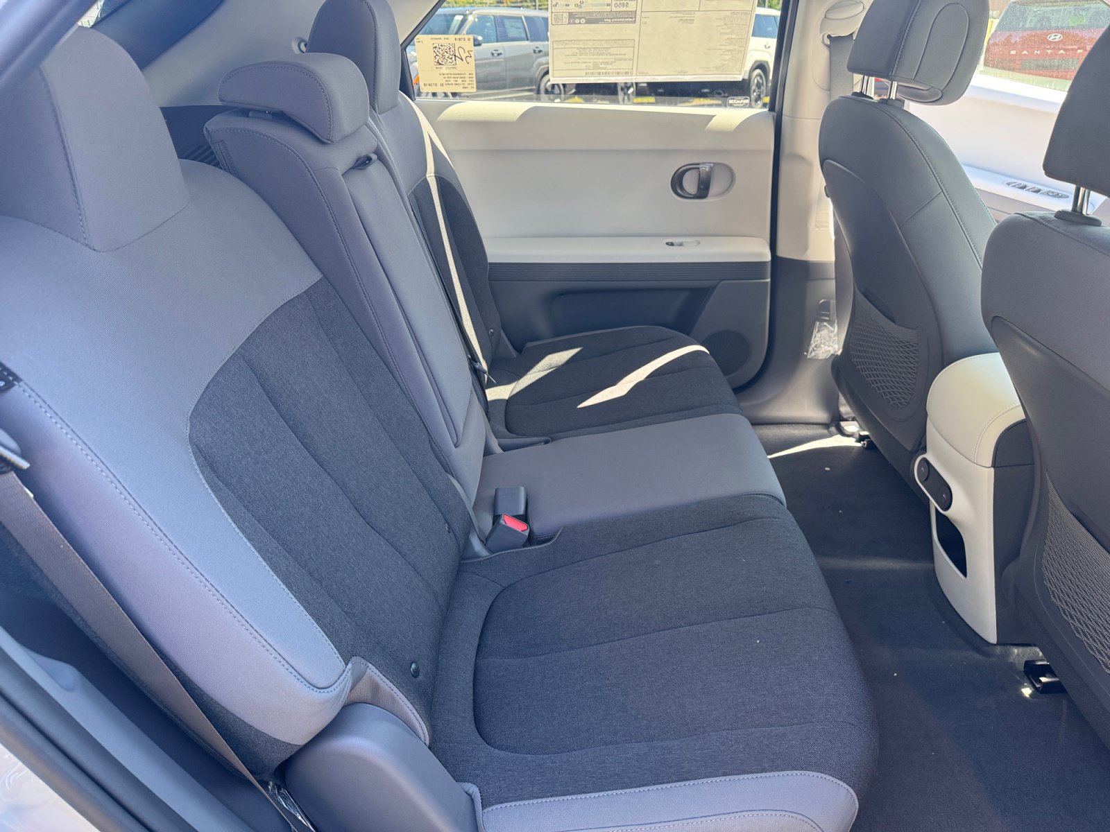 New 2027 Hyundai Ioniq 5 SE AWD/4WD image 24