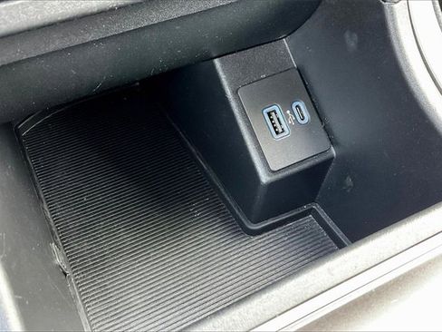 Used 2024 Ford Edge SEL image 24