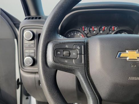 Used 2025 Chevrolet Silverado 1500 W/T w/ WT Value Package image 17