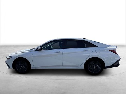 New 2026 Hyundai Elantra Sport image 3