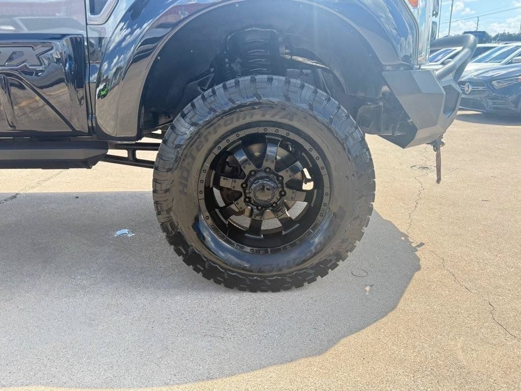 Used 2018 Ford F250 Lariat w/ Lariat Ultimate Package AWD/4WD image 9