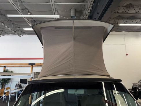 Used 2002 Volkswagen Eurovan MV image 63