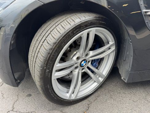 Used 2018 BMW M4 Convertible RWD image 42