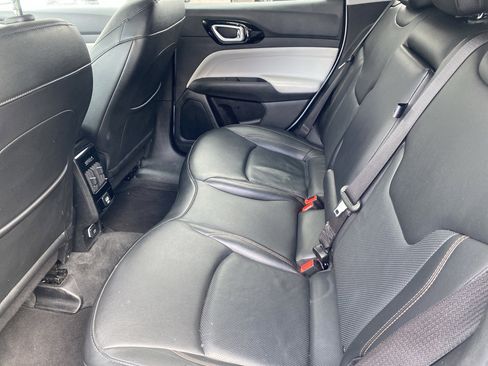 Used 2022 Jeep Compass Limited image 24