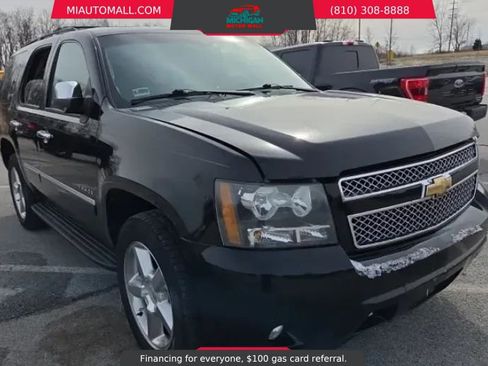 Used 2011 Chevrolet Tahoe LTZ image 3