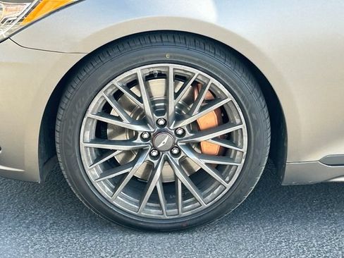 Used 2018 Genesis G80 3.3T Sport AWD/4WD image 11