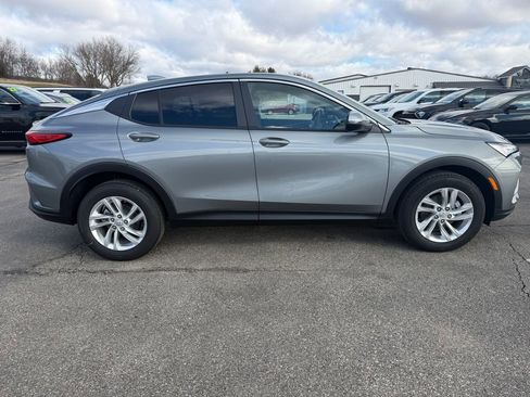 New 2026 Buick Envista Preferred w/ Convenience I Package FWD image 4