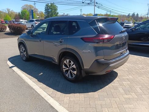 Used 2022 Nissan Rogue SV w/ SV Premium Package AWD/4WD image 4
