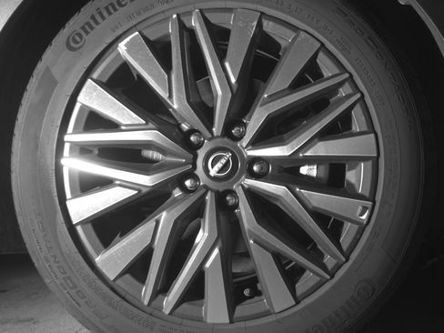 Used 2025 Nissan Altima 2.5 SV image 13