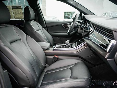 Used 2023 Audi Q7 2.0T Premium Plus w/ Premium Plus Package AWD/4WD image 15