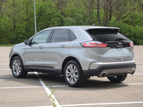 Used 2024 Ford Edge Titanium image 22