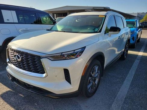 Used 2024 INFINITI QX60 Luxe w/ Performance Audio Package image 8