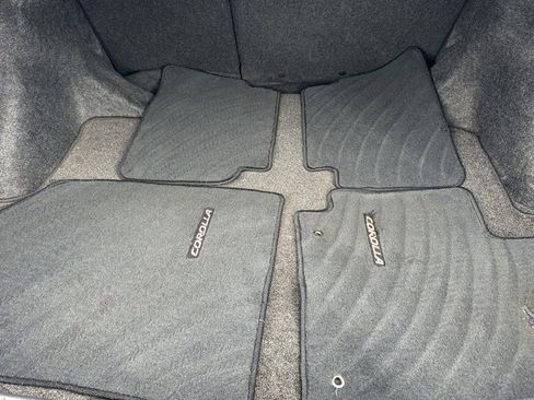 Used 2013 Toyota Corolla S image 15