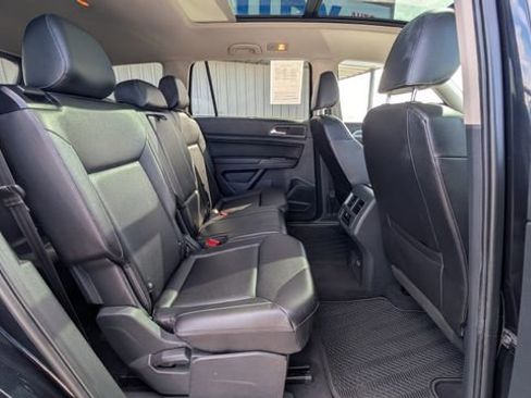 Used 2018 Volkswagen Atlas SEL AWD/4WD image 35