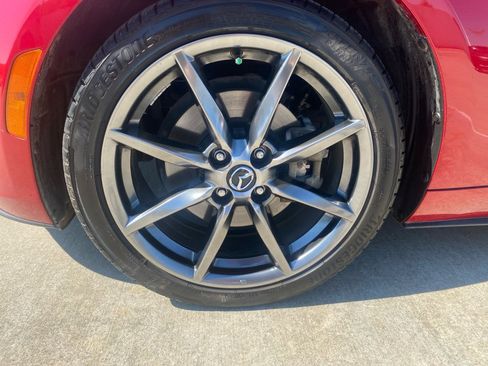 Used 2016 MAZDA MX-5 Miata Grand Touring RWD image 31