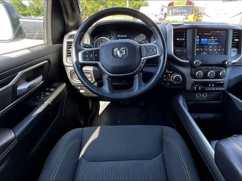 Used 2024 RAM 1500 Big Horn AWD/4WD image 5