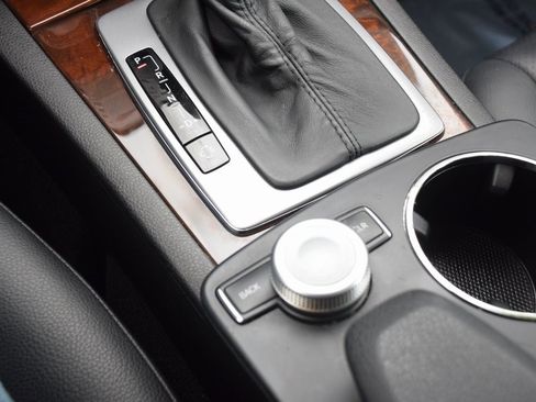 Used 2008 Mercedes-Benz C 300 Sedan image 26