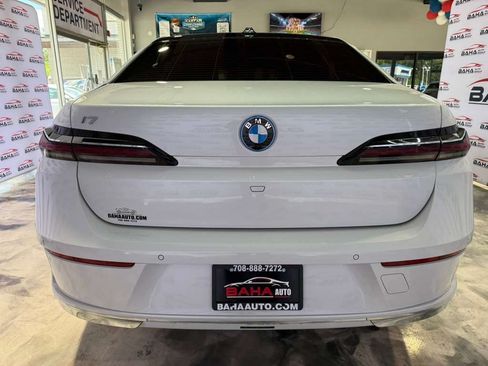 Used 2024 BMW i7 eDrive50 w/ Executive Package RWD image 4