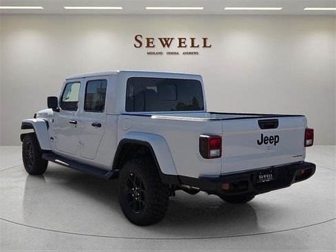New 2026 Jeep Gladiator Sport image 3