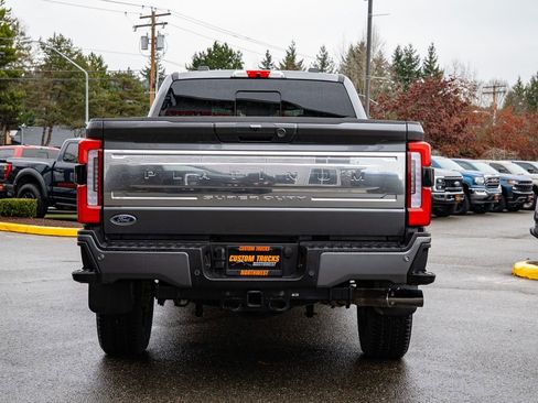 Used 2025 Ford F350 Platinum w/ Platinum Plus Package image 6