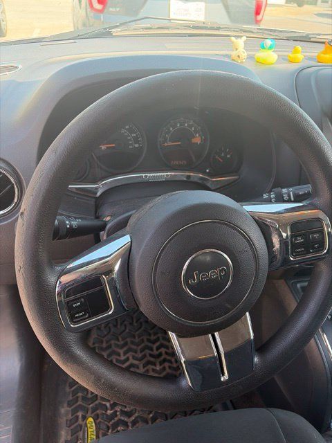 Used 2014 Jeep Compass Sport w/ Power Value Group AWD/4WD image 42