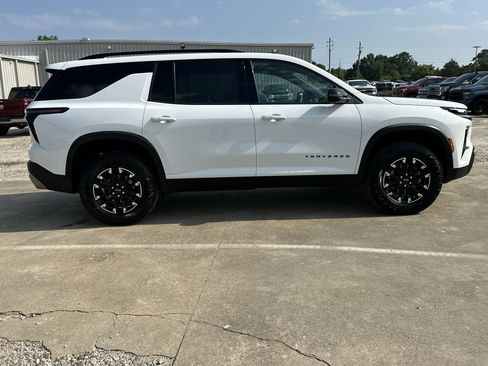 Certified 2024 Chevrolet Traverse Z71 AWD/4WD image 4