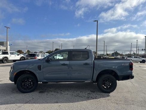 New 2025 Ford Ranger XLT w/ FX4 Off-Road Package image 7