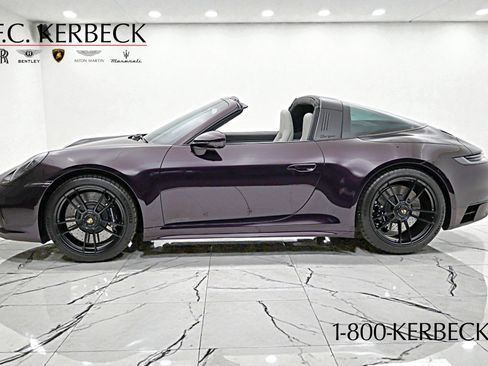 Used 2024 Porsche 911 Targa 4 GTS image 3