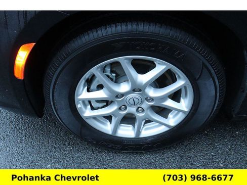 Used 2025 Chrysler Pacifica Select image 28