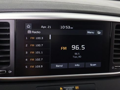 Used 2022 Kia Sportage LX AWD/4WD image 36