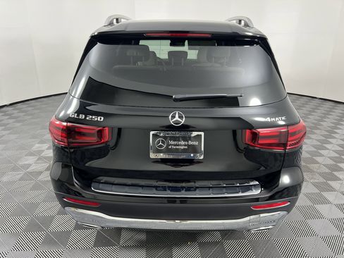 New 2026 Mercedes-Benz GLB 250 4MATIC image 11