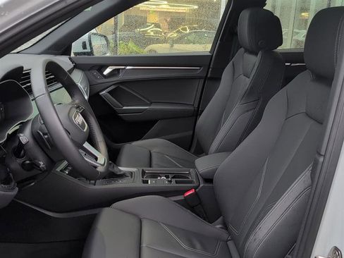 Used 2025 Audi Q3 2.0T Premium w/ Convenience Package image 10