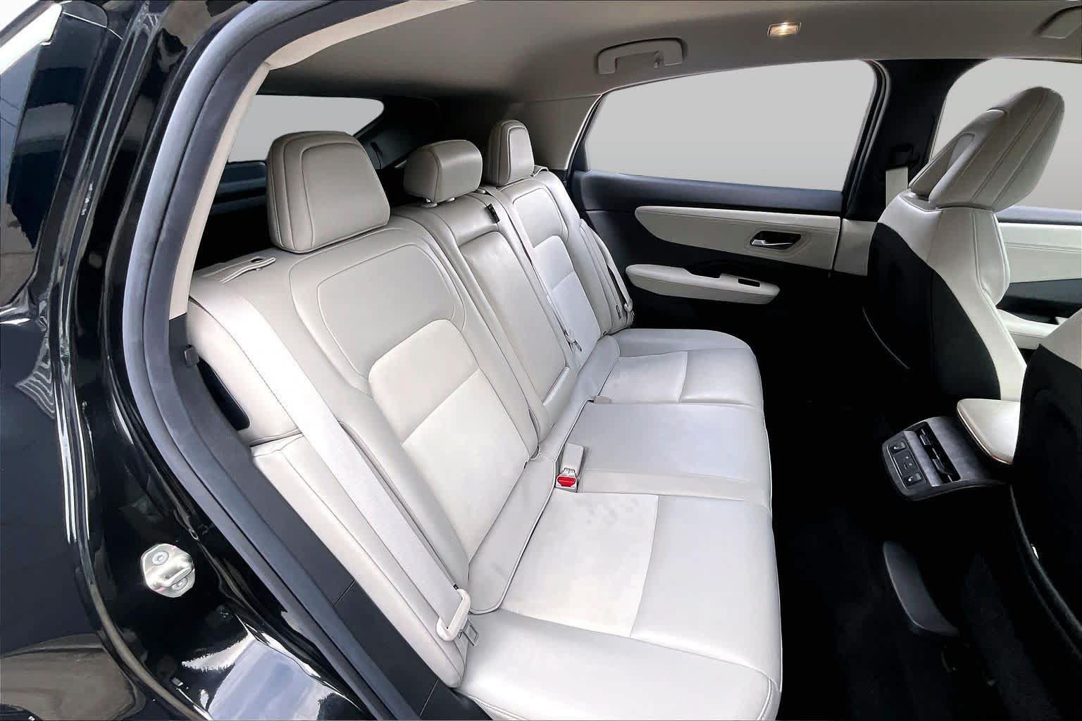 Certified 2023 Nissan Ariya FWD image 20