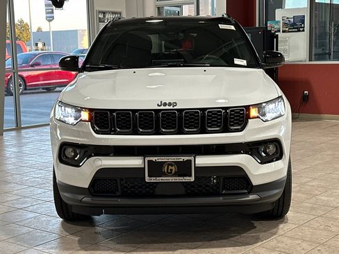 New 2026 Jeep Compass Limited image 10
