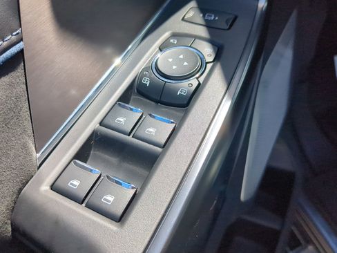 New 2026 Ford F250 Platinum w/ Tremor Off-Road Package image 50