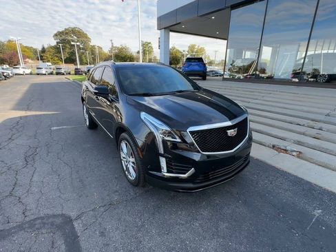 Used 2023 Cadillac XT5 Sportv w/ Technology Package image 2