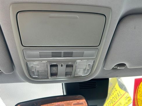 Used 2020 Honda Accord EX image 20