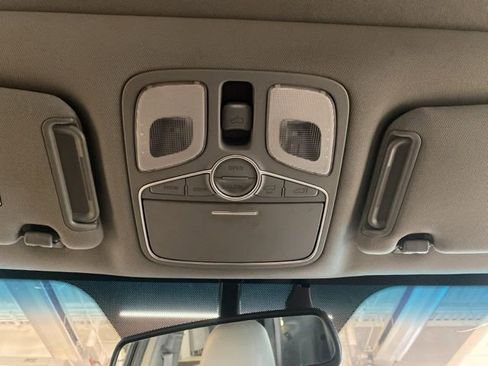 Used 2014 Kia Sorento SX w/ 3rd Row Package AWD/4WD image 17